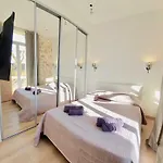 Magnifique 3 P Avec Balcon Vue Proximite Plage アパート アンティーブ