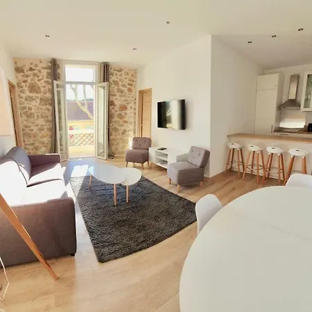Apartment Magnifique 3 P Avec Balcon Vue Proximite Plage *